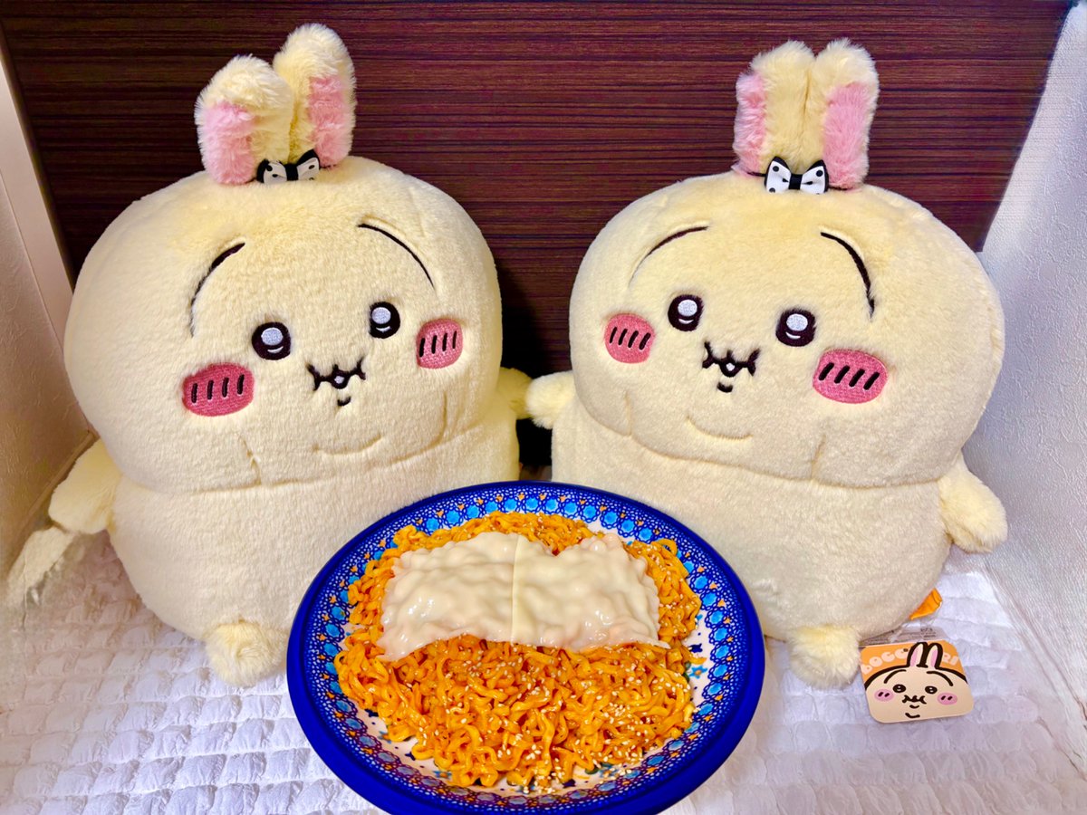 うめぇ〜
ポックンミョンうめぇ〜よ〜
辛味もうちょい強くして麺全体にチーズ絡めたい