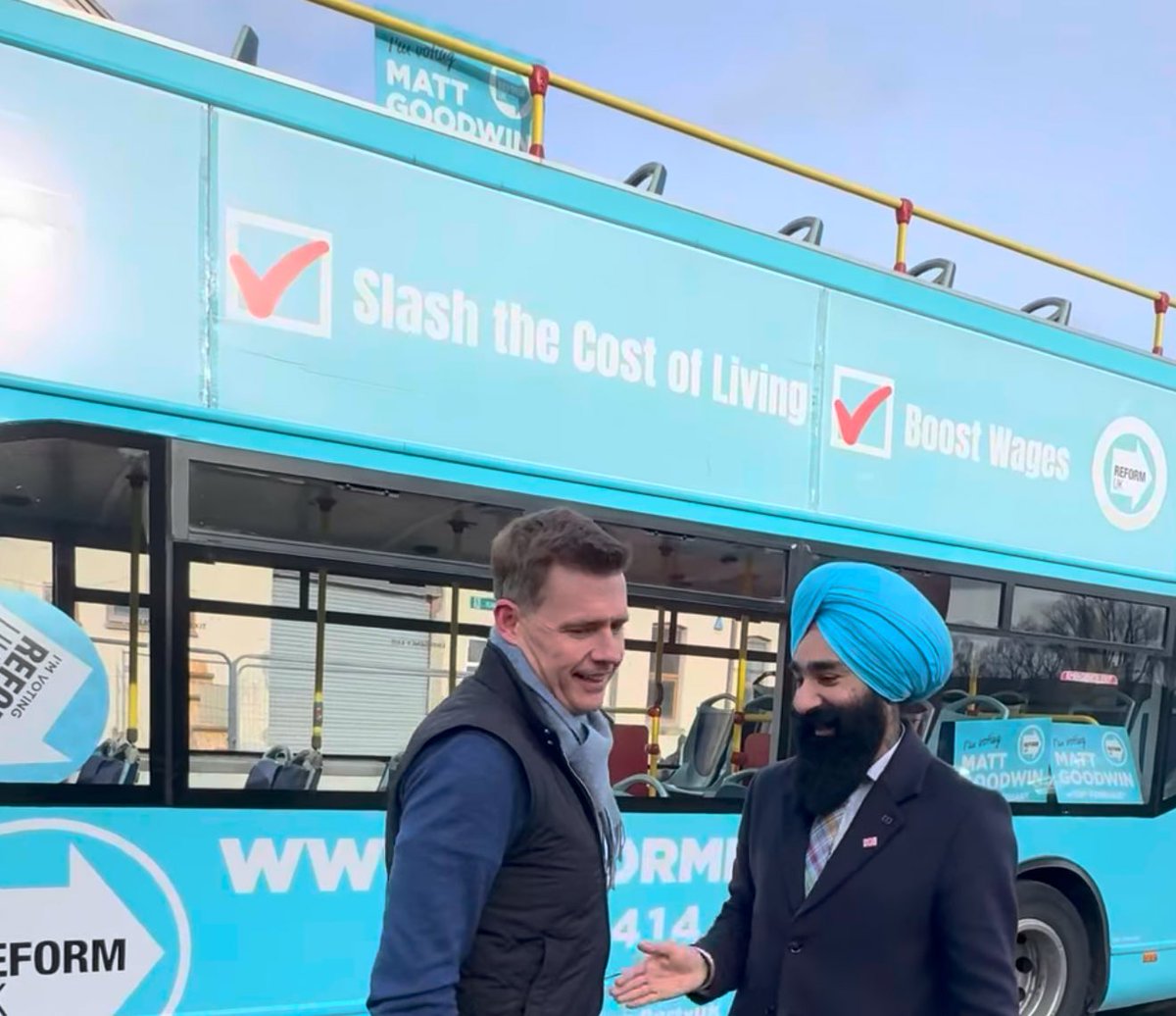 Taj_Ali1's tweet photo. Nigel Farage has said his party could cut the minimum wage for young people. His MPs have voted against improving workers’ rights in Parliament. But his party have a bus going around in the Gorton and Denton by-election saying they will boost wages and slash the cost of living. https://t.co/D8hT5cYAor