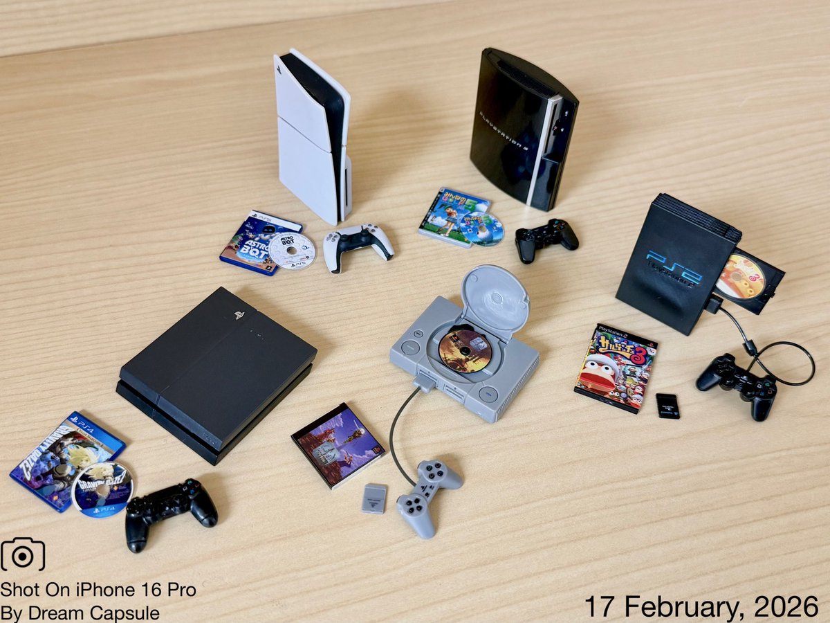 新入荷ガチャ商品プレゼントCP🌟

細部まで再現！フタは開閉可能！🎮
「The History Collection -PlayStation-」

フォロー&amp;RP(RT)していただいた方の中から抽選で2名様に全5種セットをプレゼント🎁
ドリカプへの入荷日とキャンペーン詳細は↓

#ドリームカプセル #ガチャ専門店