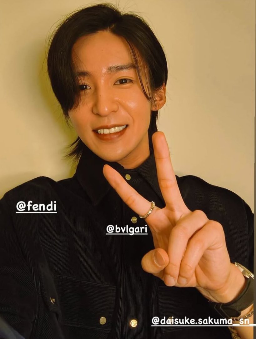 mgr_meme_m's tweet photo. 自分で服も考え、髪も自分でして
メイクも自分で一生懸命してたって思うとかわいい...不器用さんが一生懸命したってのがかわいい..今日もビジュいいよ
#目黒蓮
#ほどなくお別れです https://t.co/p2R4etTMTV