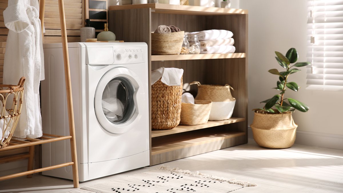 Build Magazine tweet media