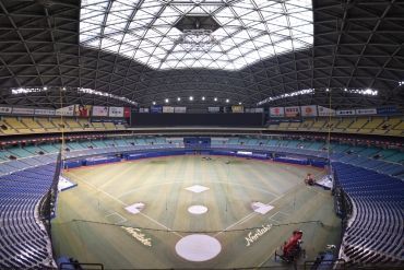 RenewableCNews's tweet image. Mizuno’s Artificial Turf Made with KANEKA Biodegradable Polymer Green Planet™ Adopted for the First Time at Vantelin Dome Nagoya renewable-carbon.eu/news/?p=173262 #artificialturf #biodegradability #biomass #RenewableCarbon