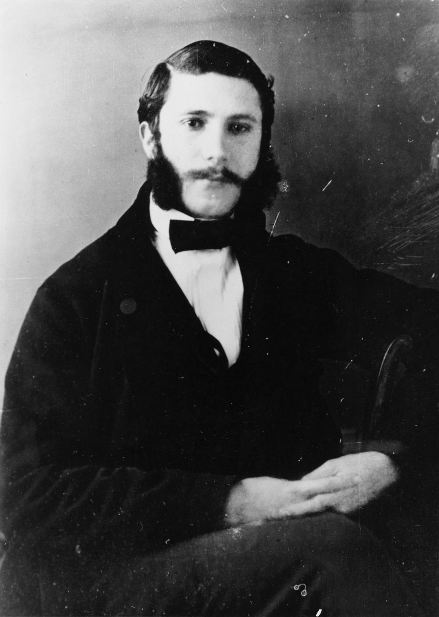CerfiaFR's tweet photo. 🇨🇭🇮🇹 FLASHBACK | Il y a 163 ans, le 17 février 1863, bouleversé par les 36 000 blessés abandonnés après la bataille de Solférino le 24 juin 1859, le Suisse Henri Dunant fonde à Genève la Croix-Rouge avec une idée révolutionnaire : secourir les soldats blessés, sans distinction de camp.