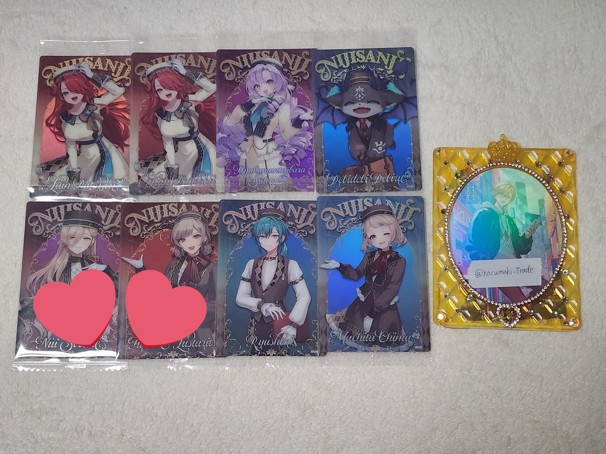 amaru_a1kun's tweet photo. @harumaki_trade はじめまして、検索よりお声がけ失礼致します。当方画像のもの所持しております。画像お借りして印を付けた方と交換可能でしょうか？2/21大阪手渡し希望です。ピンポイントで難しいとは思いますがご検討いただけますと幸いです。💜 https://t.co/1zrHqzT7wf