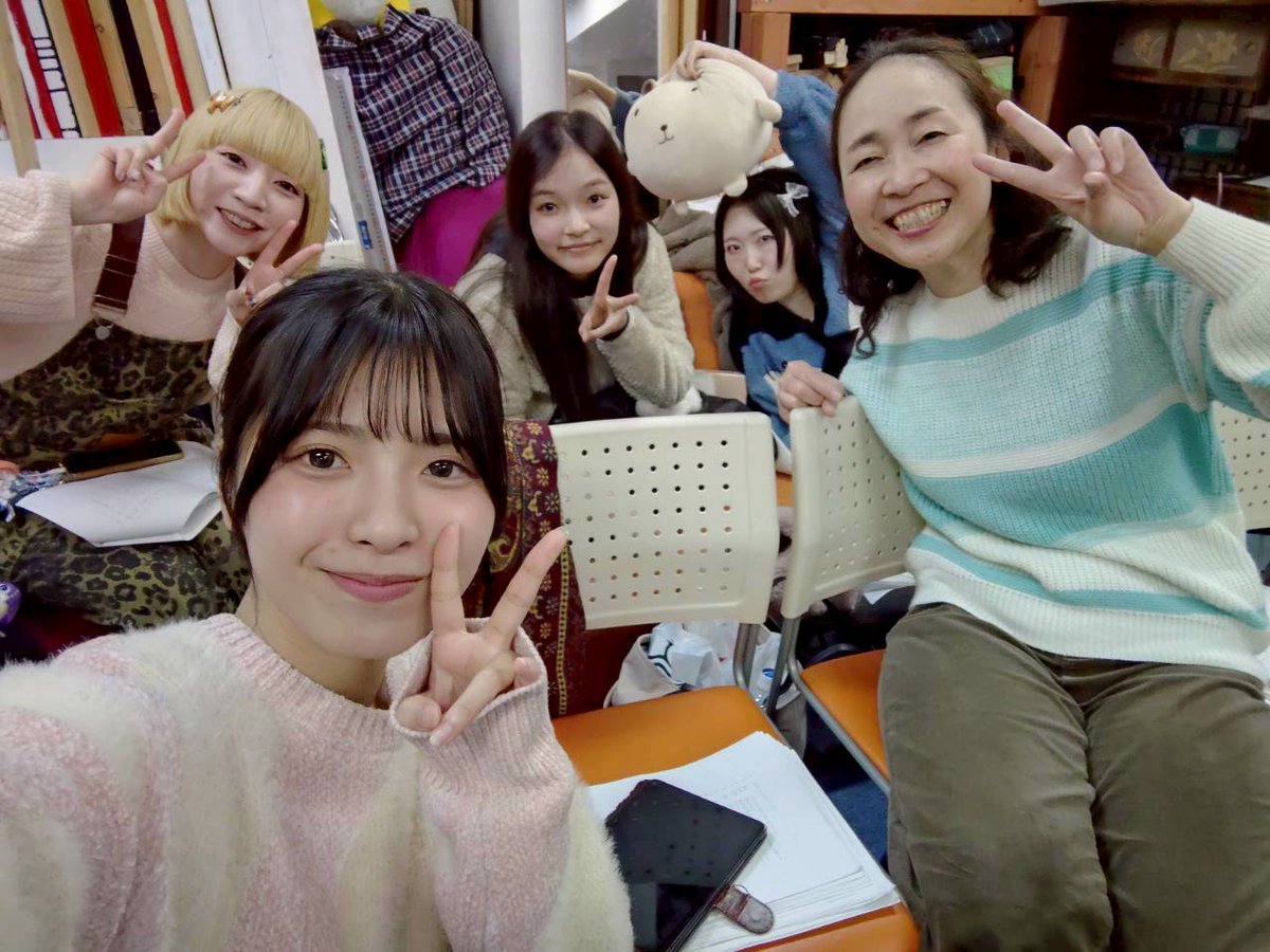 actage_play's tweet photo. #演劇企画アクタージュ
『🦆かも、かも、あなたかも。2026😝』
劇場残席状況2月17日版📅です。
ありがたいことに、千秋楽完売となりました😱
キャンセル待ちを受付いたします。
これから日曜の回を希望される方は、演者もしくは劇団までご連絡くたざい。
土曜のアフタートーク回も微妙に混んできましたので、予約はお早めに🫡

2/26（木）19:30～🌟←余裕あり‼️
2/27（金）15:00～🌟←余裕あり‼️
2/27（金）19:30～⭕←おススメ！
2/28（土）14:00～⭕←おススメ！
2/28（土）18:00～⚠️←もう少し
3/1（日） 14:00～❎完売🙏
チケットはこちらから
https://t.co/d5H3kuZkEF

#かもかも2026
