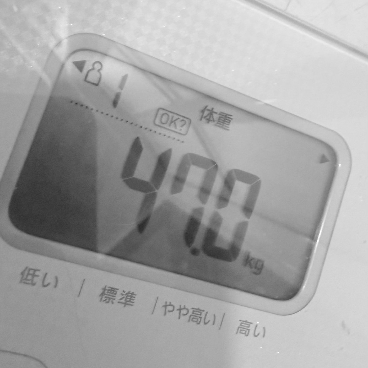 虧月@0̸0̸0̸ tweet media