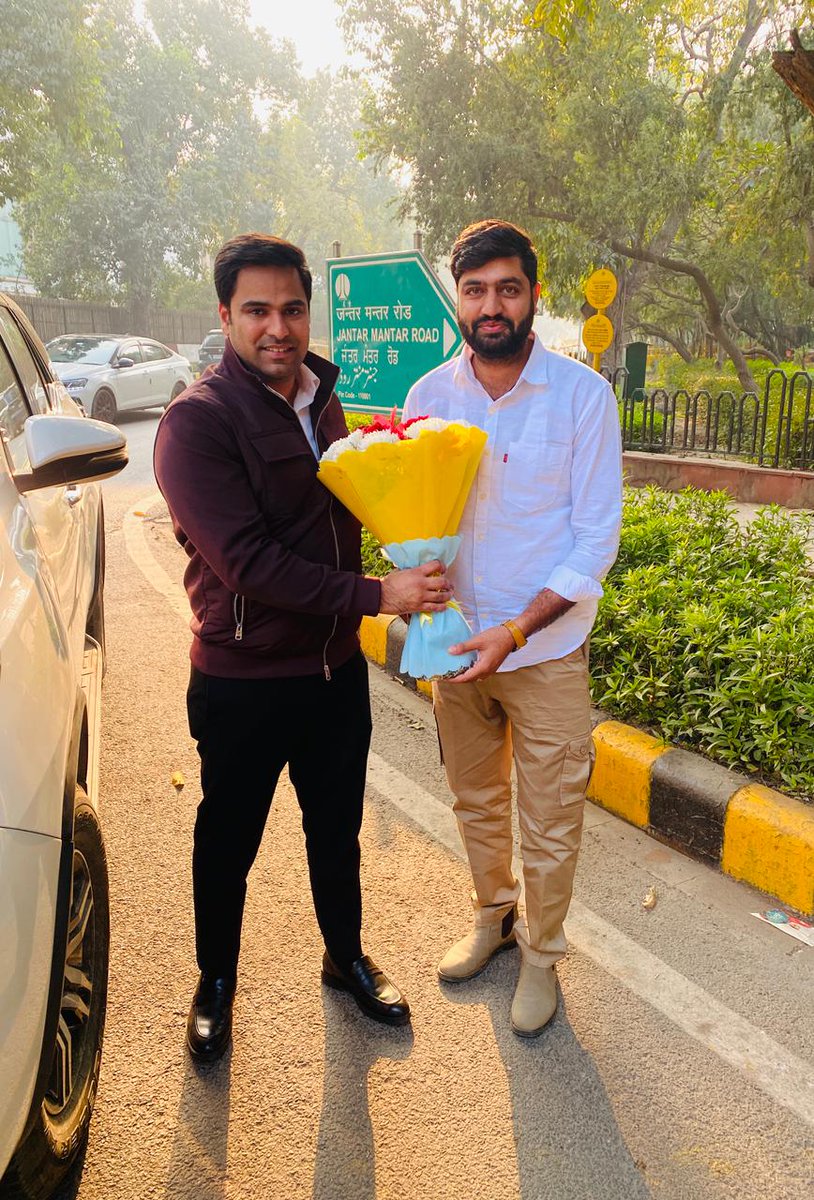 विश्व के सबसे बड़े छात्र संगठन <a href="/nsui/">NSUI</a> में मुझे NSUI मेडिकल विंग राजस्थान का प्रदेश अध्यक्ष नियुक्त करने पर nsui के राष्ट्रीय अध्यक्ष श्री <a href="/varunchoudhary2/">Varun Choudhary</a> जी व प्रभारी <a href="/Akhileshyadavin/">Akhilesh Yadav</a> जी समस्त शीर्ष नेतृत्व का आभार।

मैं आपके द्वारा दिए गए दायित्व का श्रद्धा पूर्वक निर्वहन करूँगा