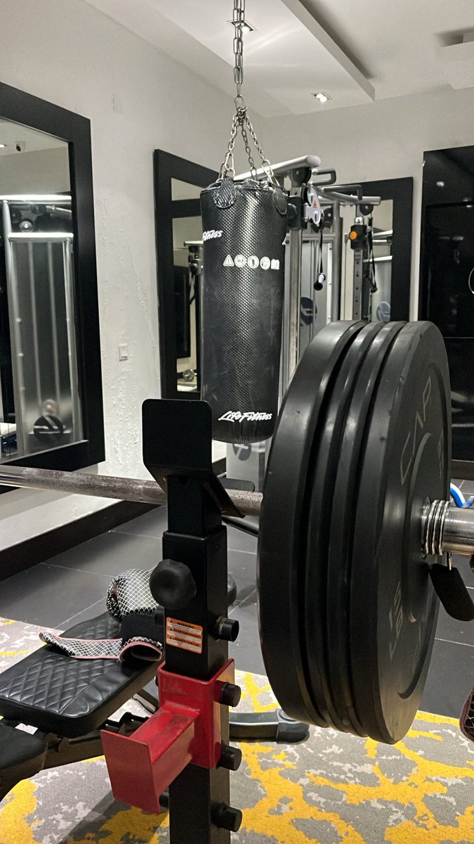 DIRECTORSWITCHH's tweet image. Go places you cant cross paths