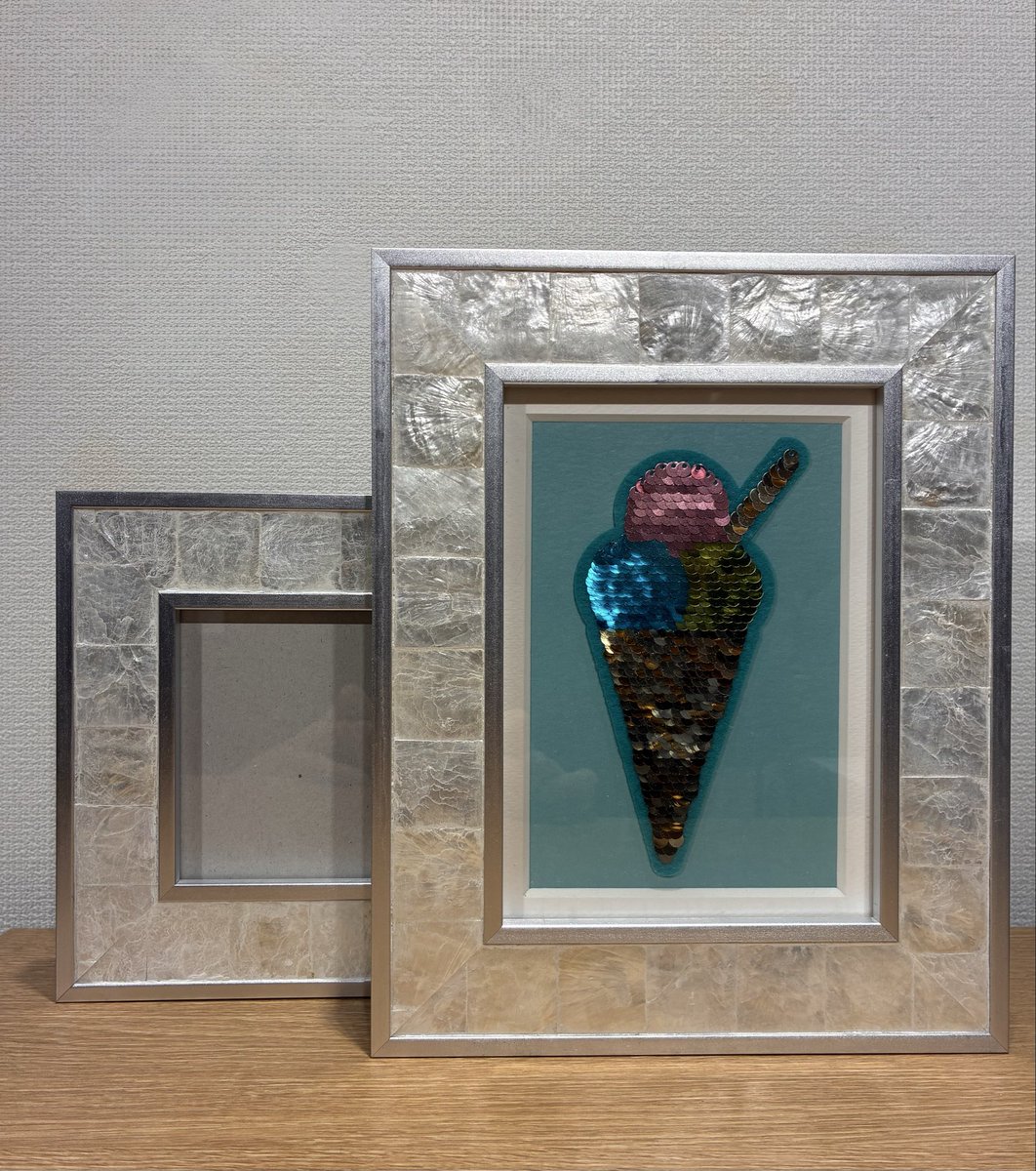 ✨新作入荷しました✨ 天然のシェルを使ったとてもキレイなフォト