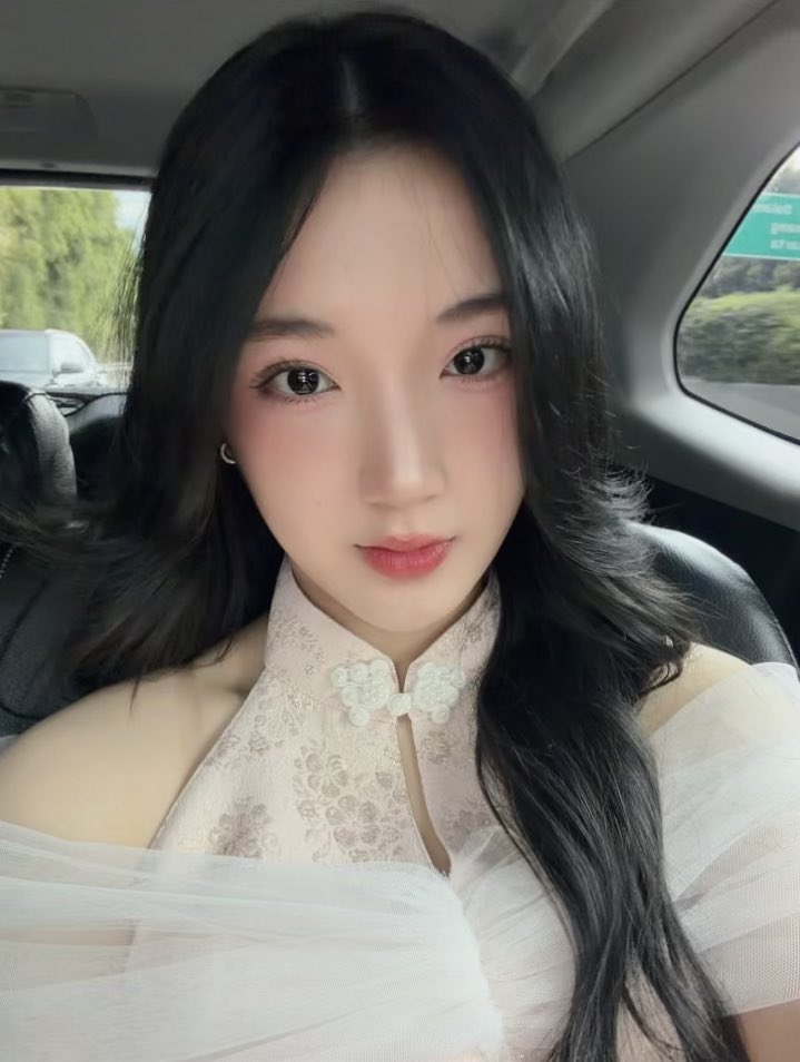 Adeline Wijaya tweet media