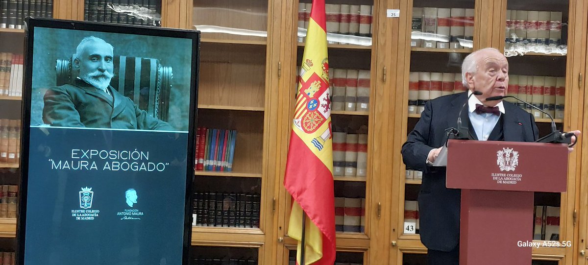 JavierJUgarte's tweet photo. #AntonioMauraAbogado, Exposición en @ICAM @EugenioRibon, conmemorando centenario su fallecimiento, recordado y elogiado por Diputado #Couso y Vicedecana @IsabelWinkels, ex Decano #MartíMingarro, Director @RealAcademiaES #MuñozMachado, y #AlfonsoPérezMaura Secretario #Fundacion https://t.co/x8zdtokvgL
