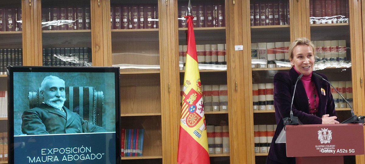 JavierJUgarte's tweet photo. #AntonioMauraAbogado, Exposición en @ICAM @EugenioRibon, conmemorando centenario su fallecimiento, recordado y elogiado por Diputado #Couso y Vicedecana @IsabelWinkels, ex Decano #MartíMingarro, Director @RealAcademiaES #MuñozMachado, y #AlfonsoPérezMaura Secretario #Fundacion https://t.co/x8zdtokvgL