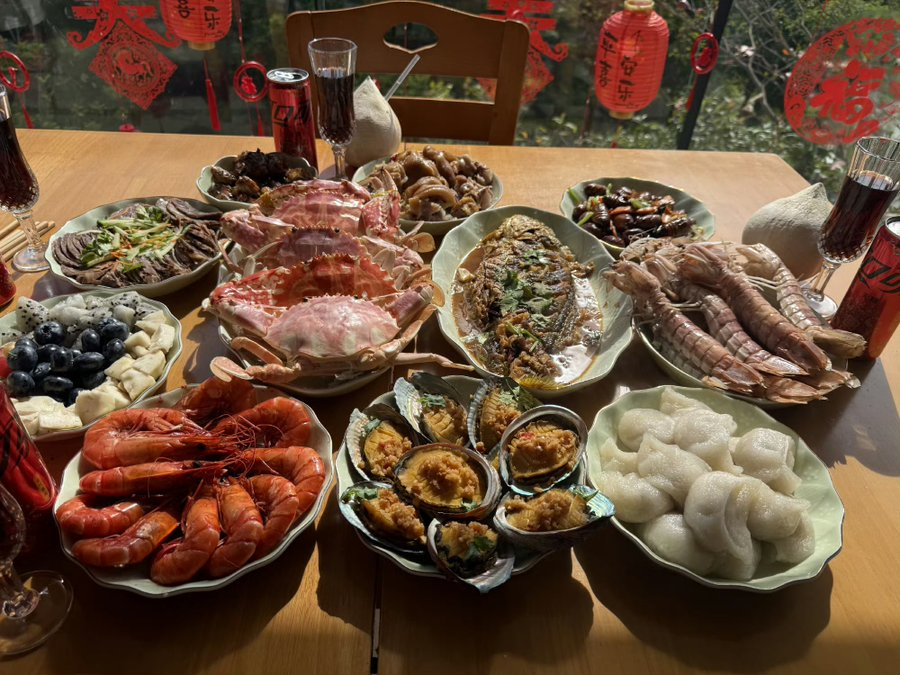 아니 명호네 명절상이 거의 용궁신선네같애