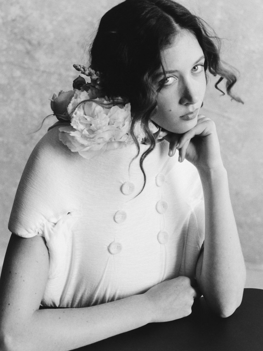 sass•hion tweet media