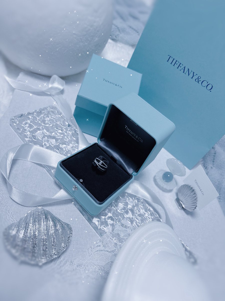 誕生日の節目で、Tiffanyのアクアマリンのリングをお迎えしました