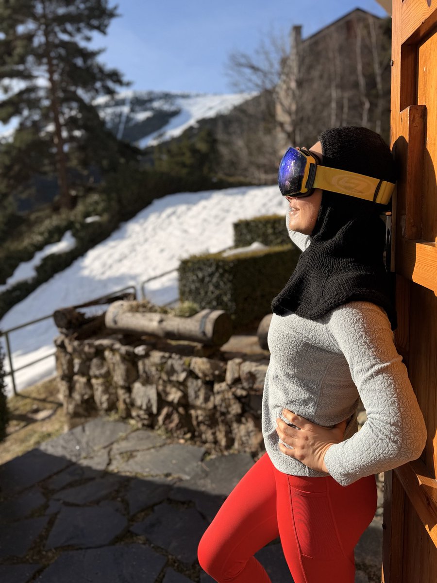 Kemoklidze's tweet photo. βοΈ #SUMMERGIRL in #WINTERMODE β·οΈ
#ketevankemoklidze #α₯ααααααα₯ααααααα«α #mezzosoprano https://t.co/pEKDt0nwWG