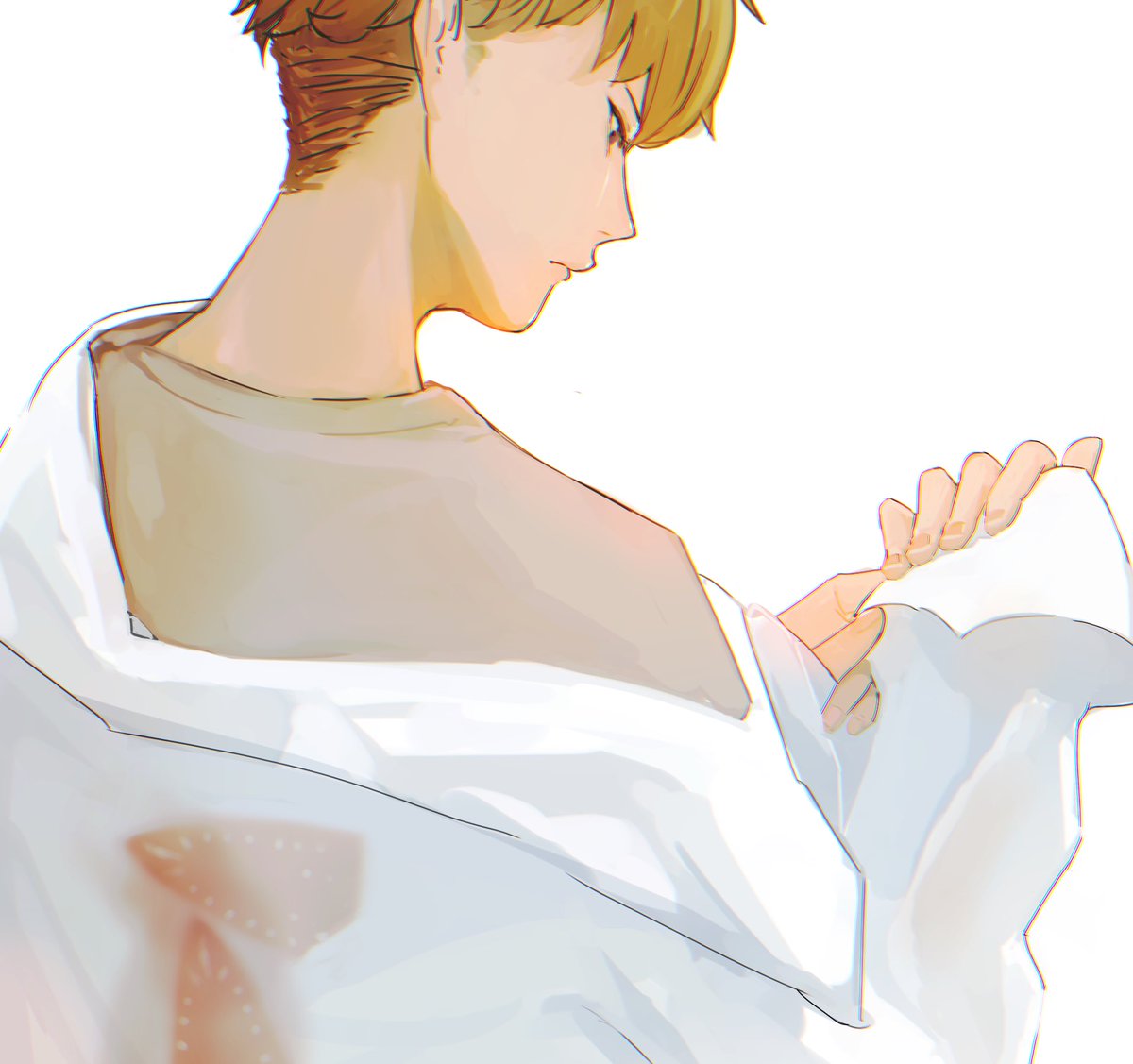 ヨルはロイドのシャツを焦がしていた。ヨルは素晴らしいデザイナーなのかもしれない