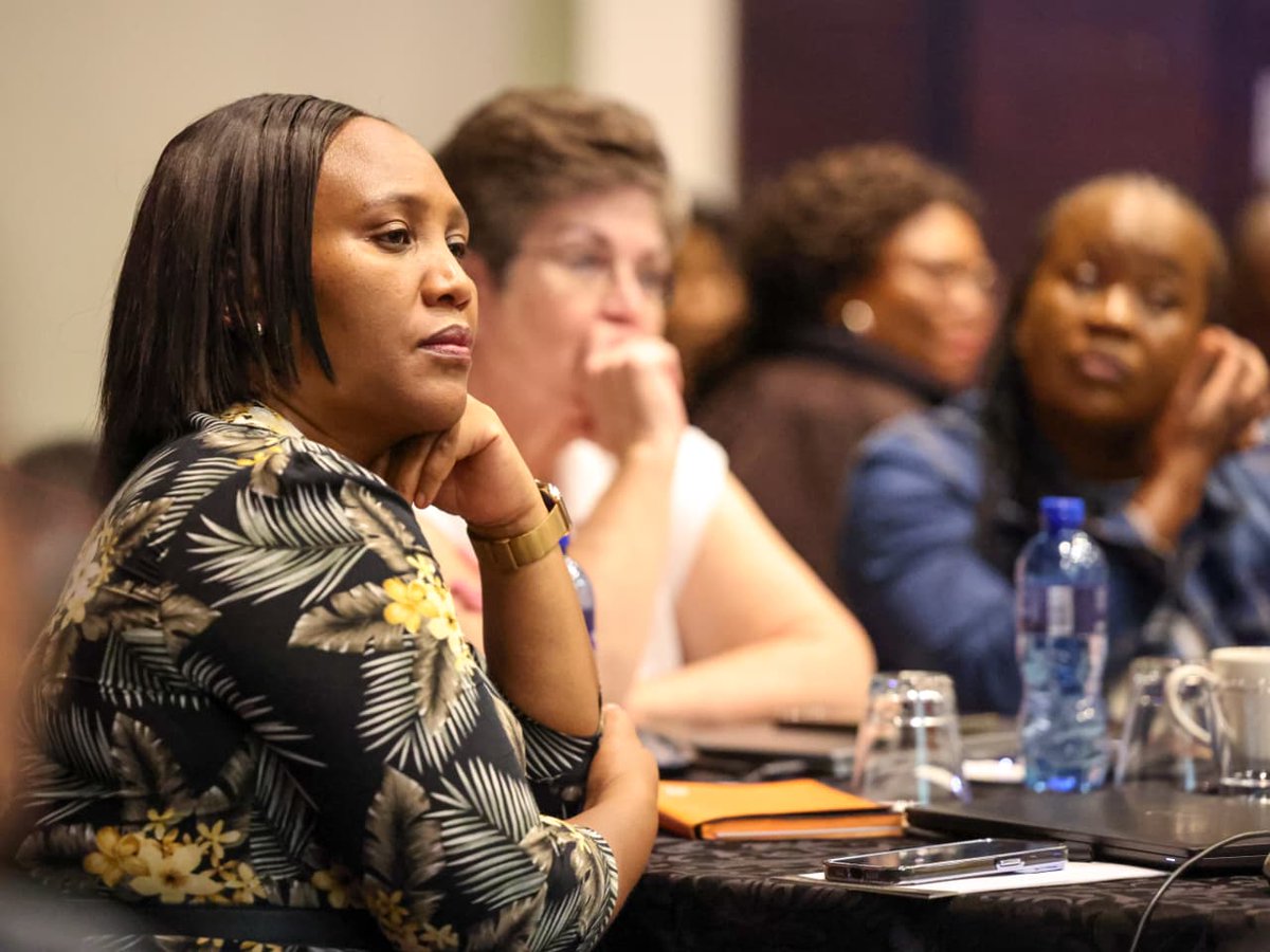 Department of Human Settlements tweet media