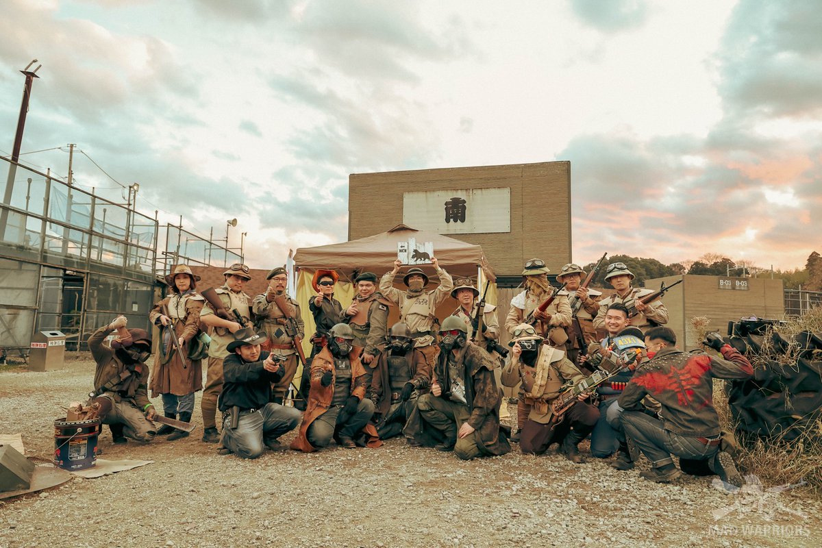 今思えばFalloutが自分に与えた影響は大きかった
一時期Falloutの事ばかり考えてる時期もあった
そして人生で初めてゲーム中のコスチュームを再現してみたいと思ったのがNVのNCR
最初は1人だったNCR一般兵が今では沢山増えた
Falloutにも友人達にも感謝であり、感無量である🐻🐻

#FalloutJapanFandom