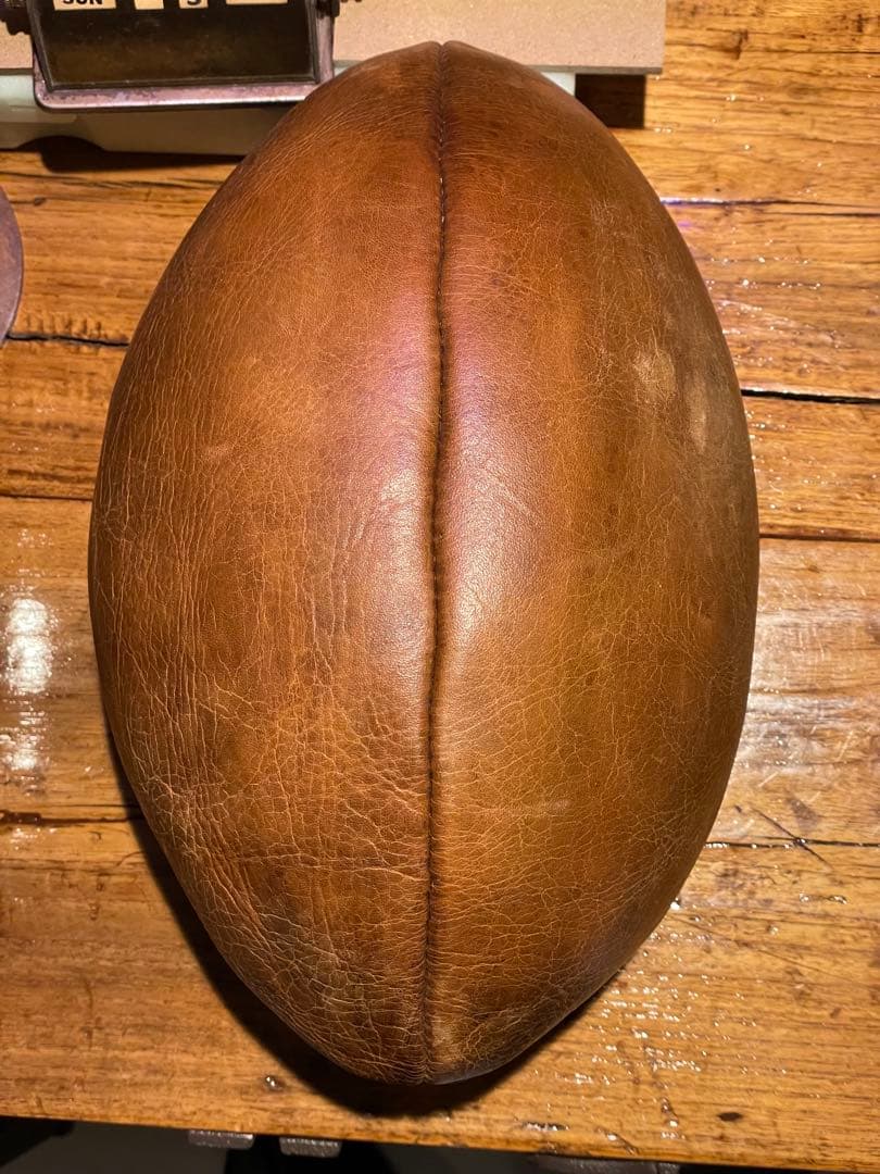 革製ラグビーボール