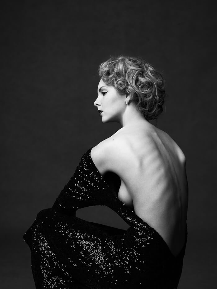 Secret Affair
📷 Peter Coulson