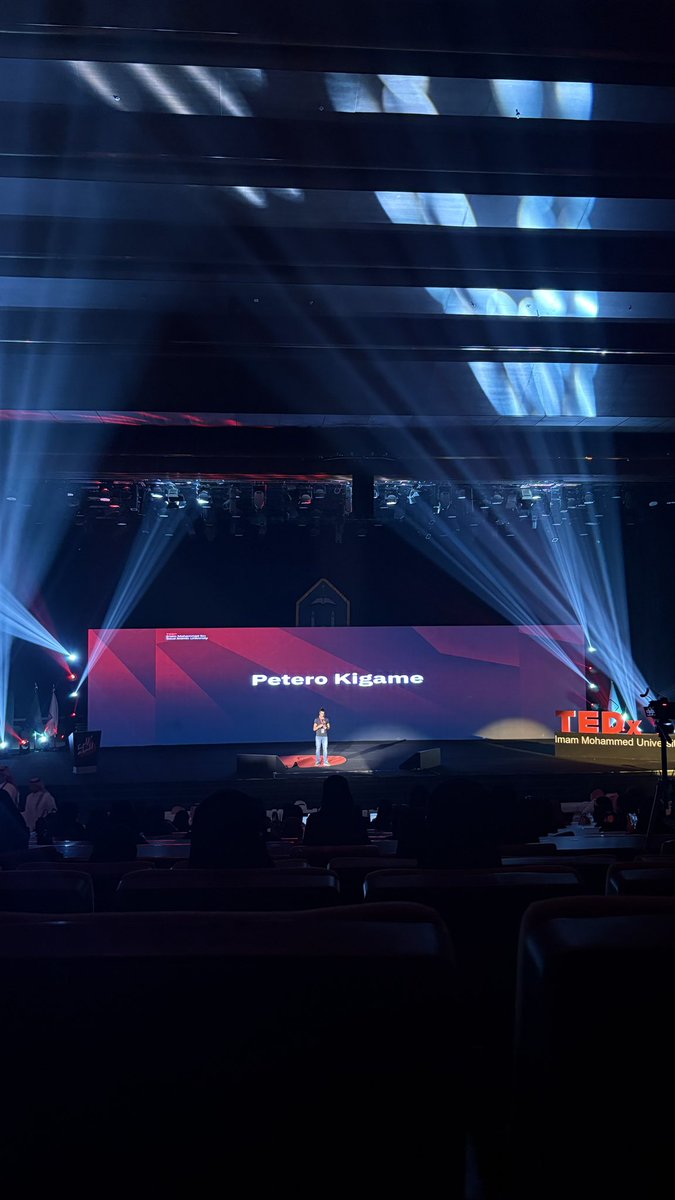 Layan ✦ tweet media