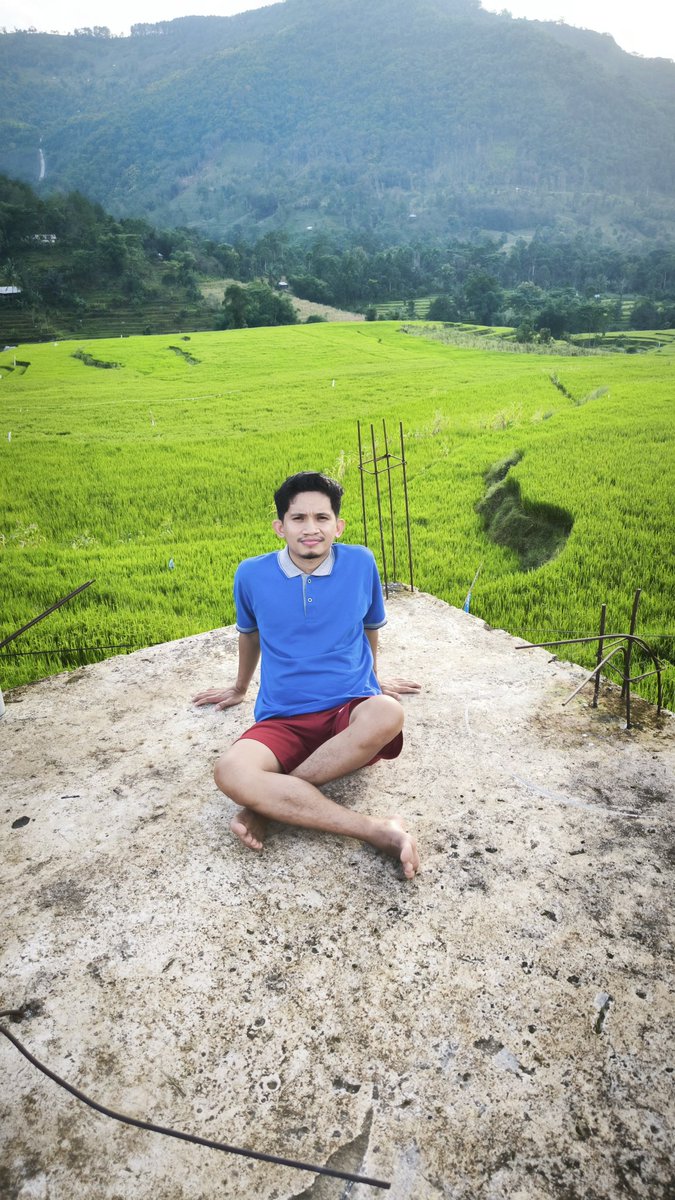 dracaryssss_'s tweet photo. Greenday - Holiday. 🌾

#gowa #makassar https://t.co/zCKRZ1bXFj
