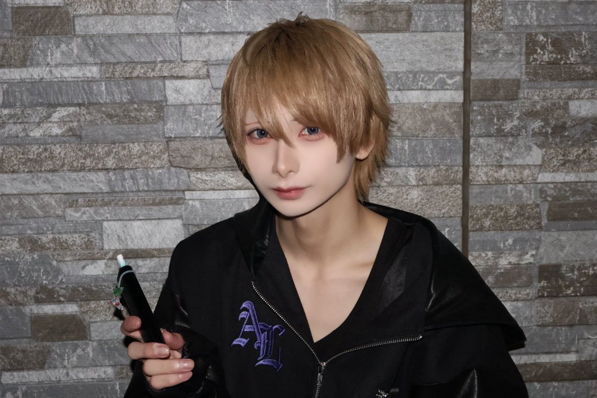 らいと tweet media