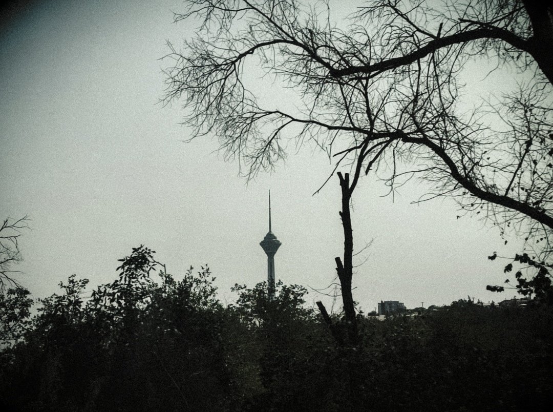 __aillyy__'s tweet image. 🔆 Good Morning 🔆

⭕️ The feeling for doing some photography as NFTs again is killing me. Do you think I should go for it? 

This is one of my old ones:

°°°Tehran°°°

🩶 4/5 available
🩶 4 Tez each

On @objktcom 🔥

#nftphotography #NFTCommunity

Link🤗👇