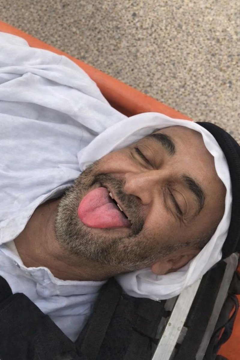 wwwjlpp's tweet photo. @MohamedBinZayed لا يدفعنا الخلاف أن ننسى الأصول …

ولهذا نعزّي #محمد_بن_زايد في نفوق شيطان العرب الصهيوني #ابو_خالد

هذا عدل ﷲ في الخونة …
من الماضي إلى اليوم… 

من استخدم نفسه أداة للإعداء، مات كأداة.

سُنّةٌ لا تتغير.

#وثائق_القصر
#وزير_ظل_إماراتي https://t.co/xr1a4myh4Y