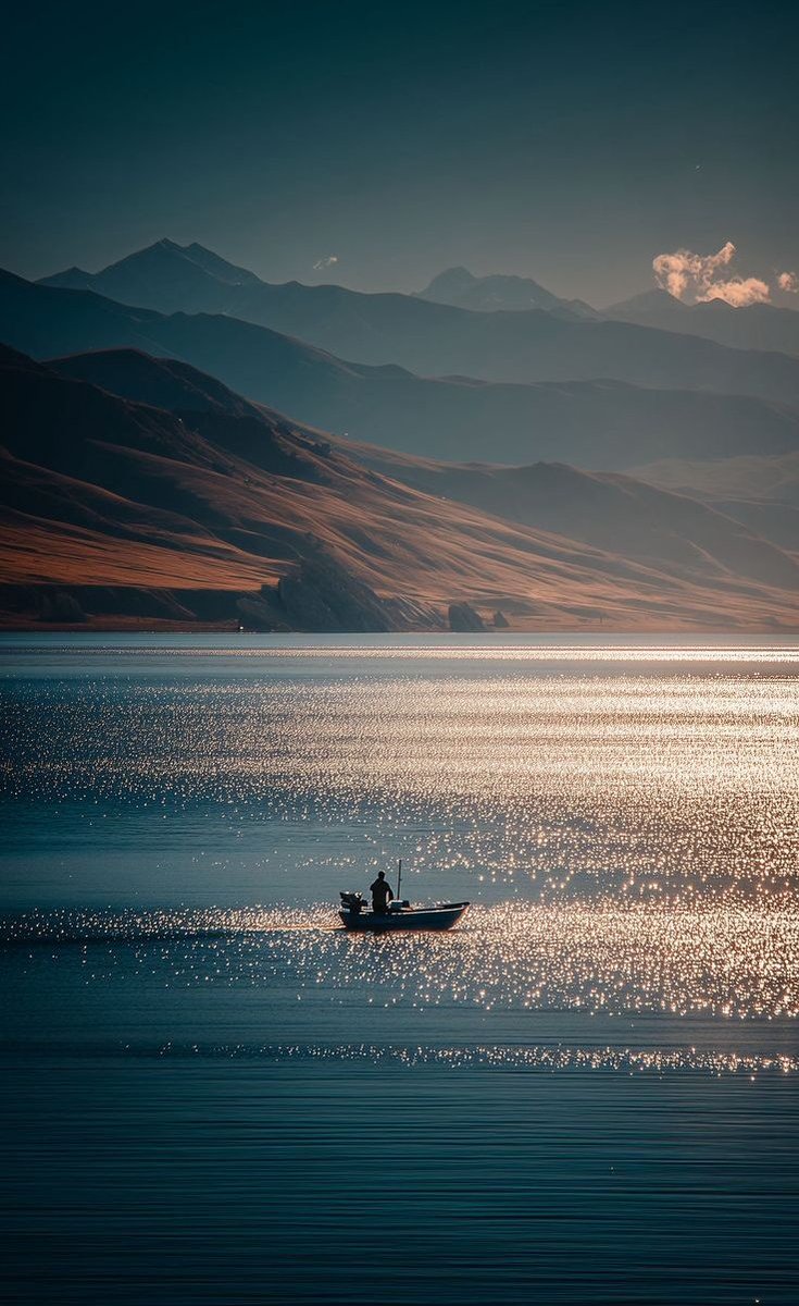 2025 (@2025pics) on Twitter photo 