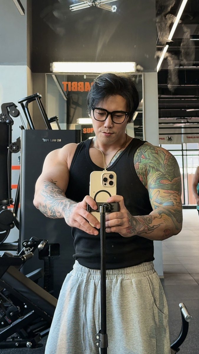 暴走刺 tweet media