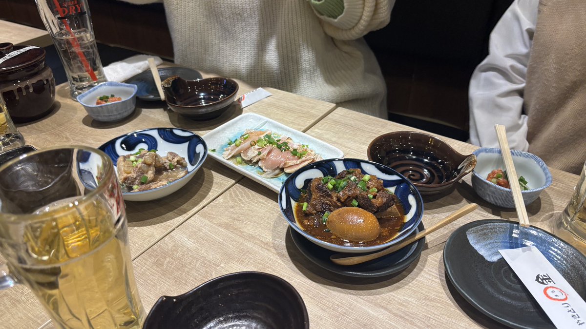 okadamasataka's tweet photo. 見切れてるケイマサ https://t.co/ooV75SsRi3