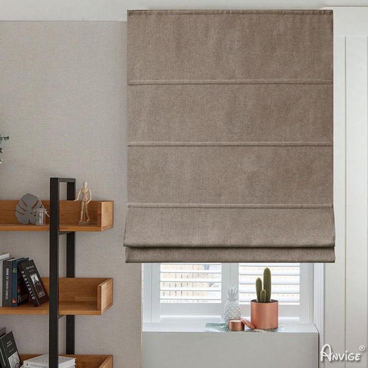 lbinteriors__'s tweet photo. Roman Blinds are not very common especially in our part of the workd but they’re a solid option for people who want something unique and easy to maintain.

Send a DM for your curtains and blinds. 🤍 https://t.co/Ow45pBw9KH