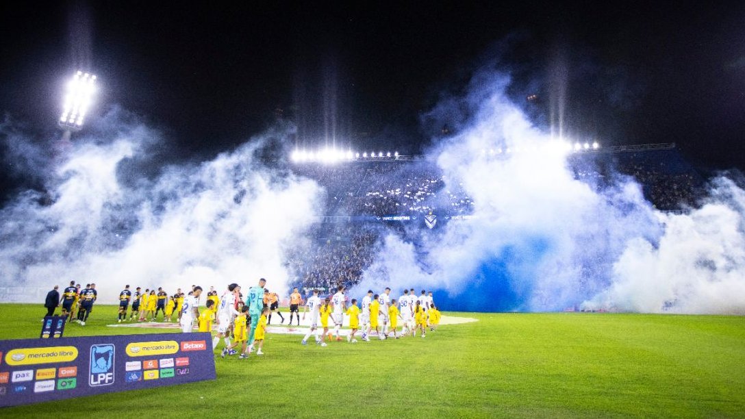 Sábado Vélez tweet media