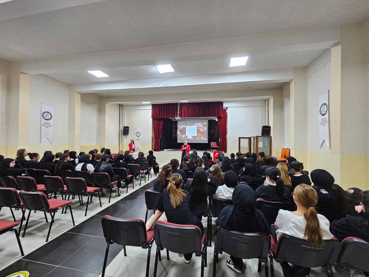 Geleceğin mühendisleri, yazılımcıları ve teknoloji üreticileriyle buluştuk! 🚀
Okullarımızda Deneyap Teknoloji Atölyeleri sınavı için tanıtımlarımızı gerçekleştirdik.

Hayal eden, tasarlayan ve üreten tüm gençlerimizi bu büyük teknoloji yolculuğuna davet ediyoruz!

#DENEYAP