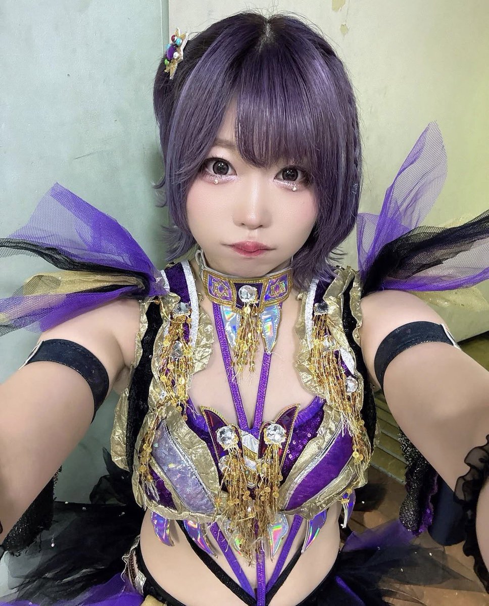 SBS_4Life's tweet photo. HELLO HOW ARE YOU TODAY⁉️

Soon I will put Super Bitch Squad on map and boys &amp; girls on notice❗️

I will win battle royal and become Warzone chanpion‼️

~🌸 https://t.co/MUeJ7pSs6R