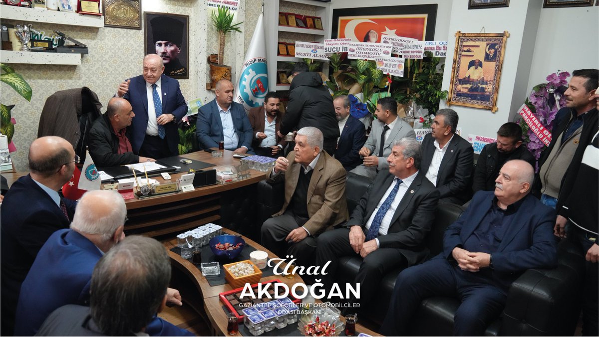 Nizip Madeni Sanatkarlar Oda Başkanı Hüseyin Kök Başkanımıza oda başkanlarımız ile beraber makamında hayırlı olsun ziyaretinde bulunduk.
Nazik ev sahipliği için kendisine teşekkür ederiz.