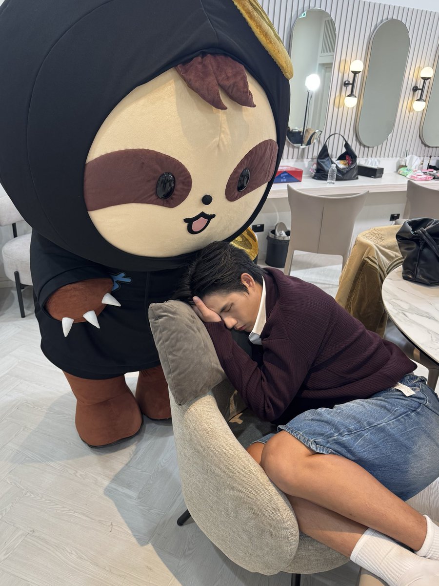 กลับบ้านไปนอนตุ้บป่องกับป๊านะลูก