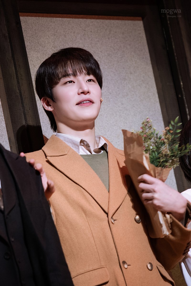 mogwa_memory's tweet photo. 260212 팬레터 커튼콜

#원태민 정세훈 https://t.co/BSHiLtSzyO
