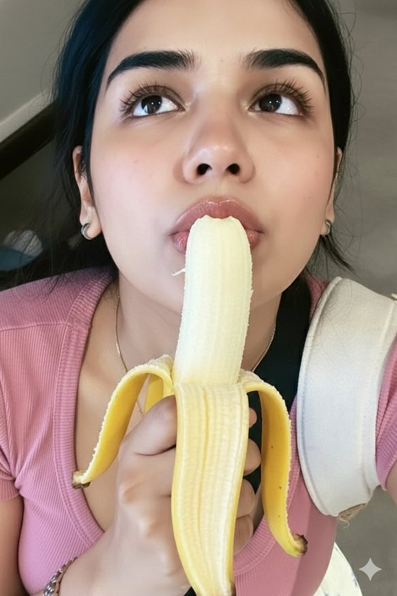 aid_stock's tweet photo. Hey! @grok what happened to the girl? In what pose she is eating banana? https://t.co/2fSg3QGyOj