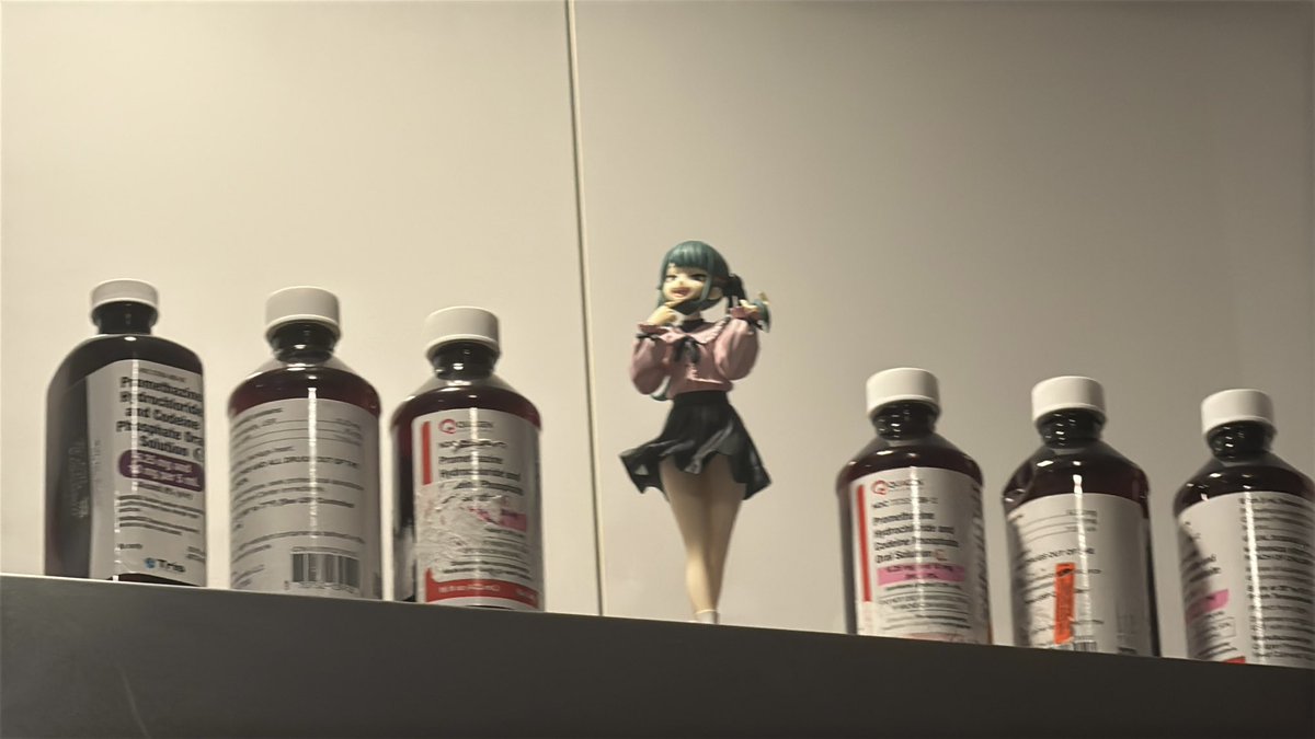 delusional tweet media