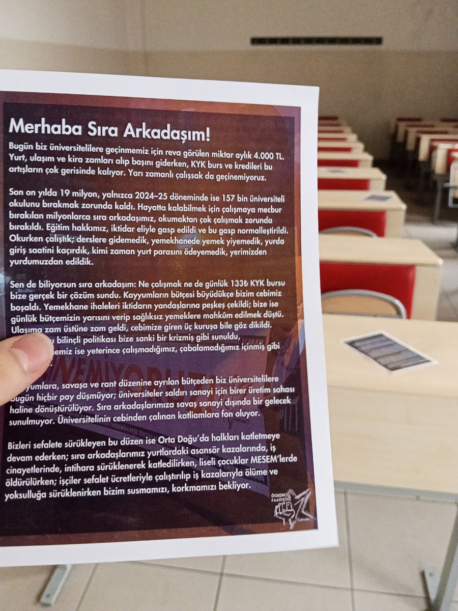 faaliyet59's tweet photo. Merhaba sıra arkadaşım! Bize okurken çalışmayı, günlük 133₺ KYK ile geçinmeyi reva gören bu düzene karşı yalnız değilsin.

Günlük 133₺ KYK ile geçinemiyoruz!

📍Ankara Üniversitesi, DTCF https://t.co/H54J2Ub6uk