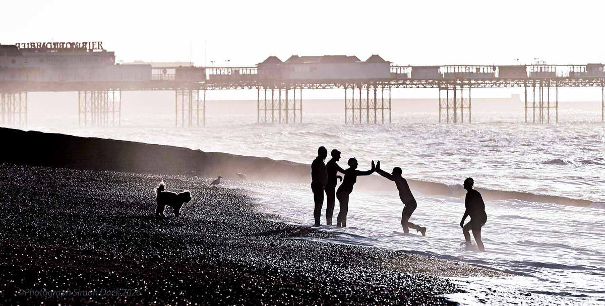 Simon Dack tweet media