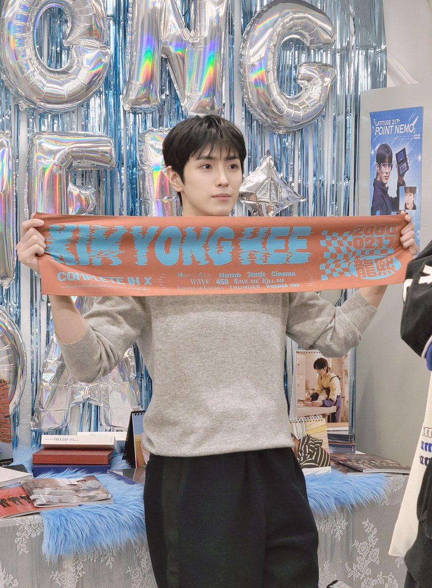 카페 홀리데이(카페대관/생카/생일카페/상수생카/투디생카/아이돌생카) tweet media