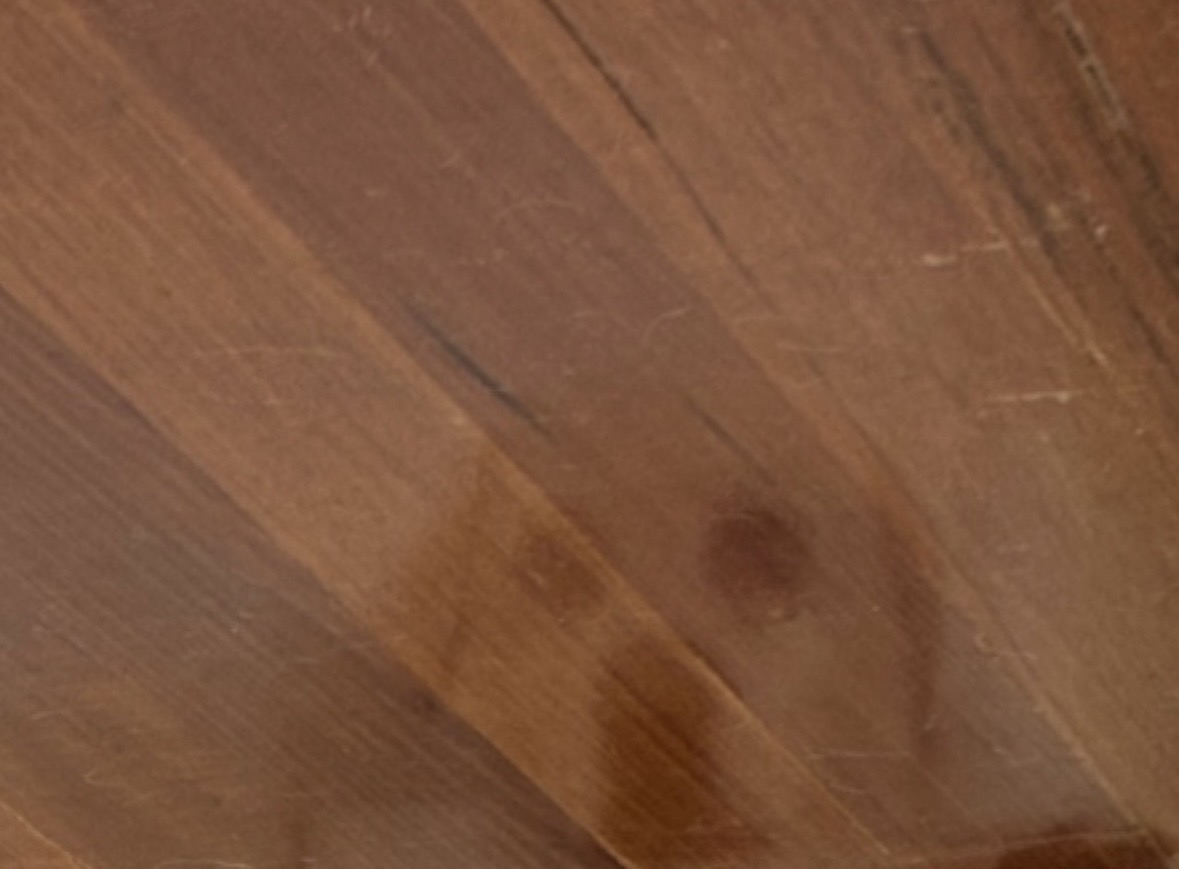 아놔 멍구 마룻바닥에 비친거 넘웃기네