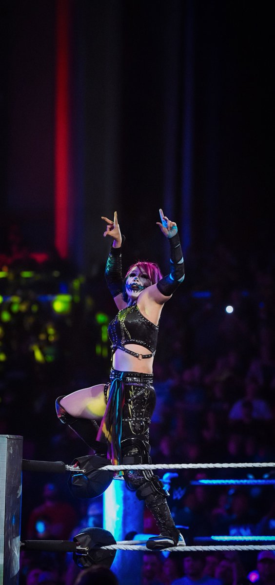ItzVarun_____'s tweet photo. Asuka Wallpapers!

#WWERaw https://t.co/1SlRqOnc9d