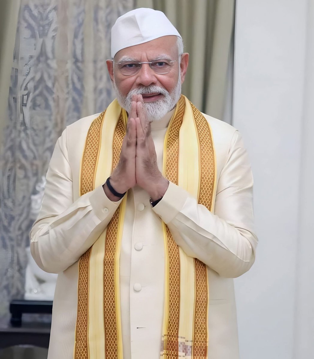 PatilShivash's tweet image. 💥राम राम मंडळी पंतप्रधान मा. श्री. नरेंद्र मोदीजींचे मुंबई नगरीत हार्दिक स्वागत...!💥🌷
#socialmedia #tranding  #nanfollowers #hilights #facebookpostシ #santoshkadam