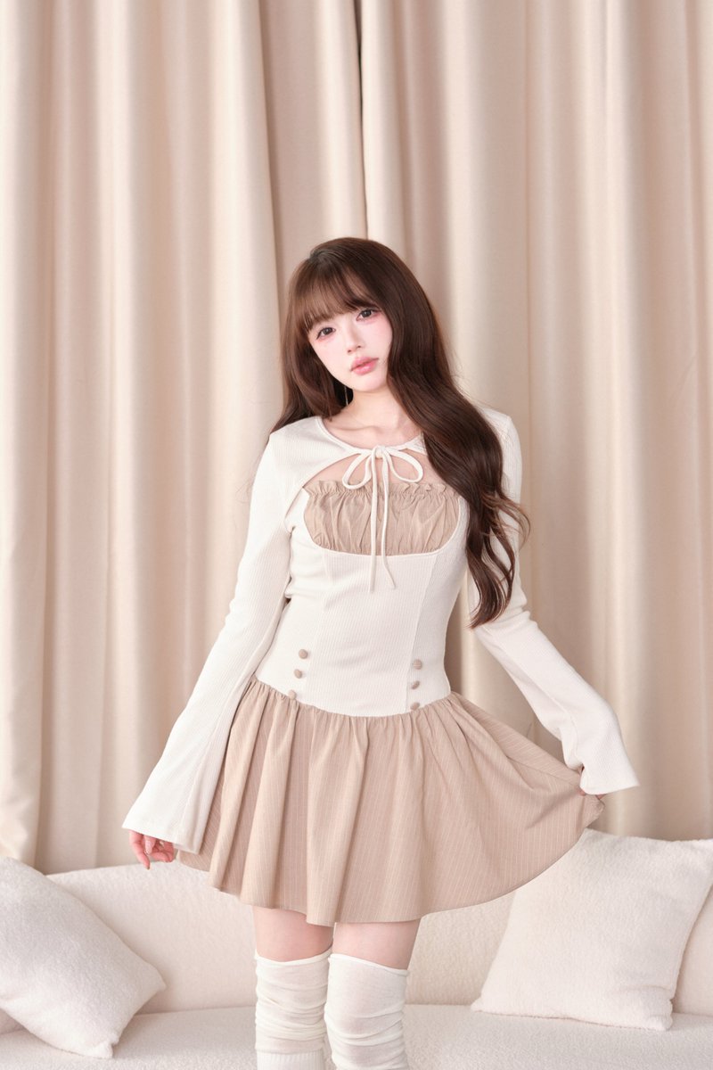 春の新作：リボン切替ニットワンピース 発売日：2/28（土）20:00