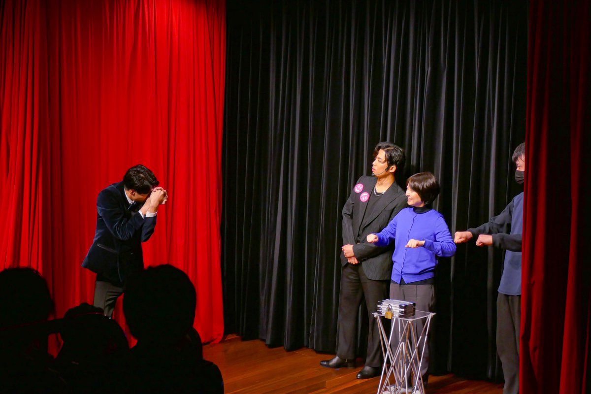 【ふしぎ日和 2 】

〜コラボの様子〜

🫢🃏🔑📱

#Amazing
#真実のぞき
#ふしぎ日和